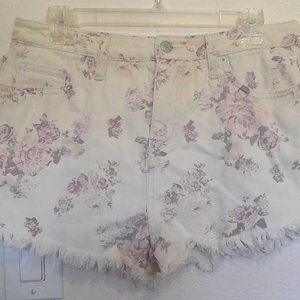 Cream Floral Frayed Edge Shorts